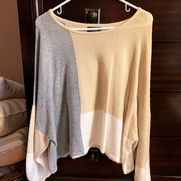 Vici Colorblock Sweater - Picture 3 of 9